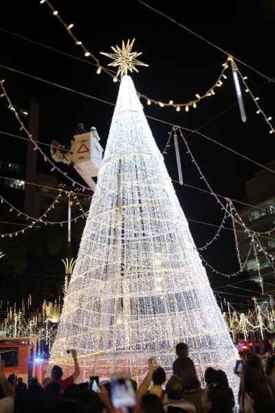 Alcalde de Pereira encendió el alumbrado navideño